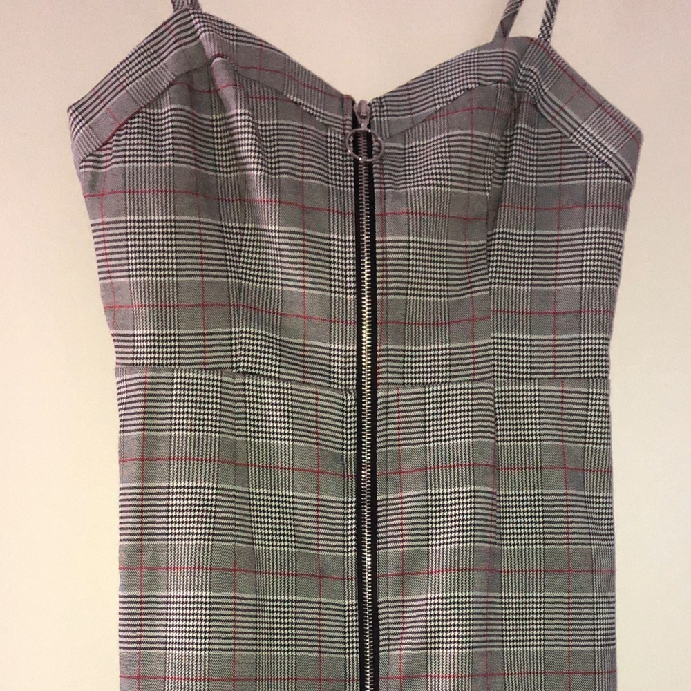FRONT ZIP PLAID DRESS